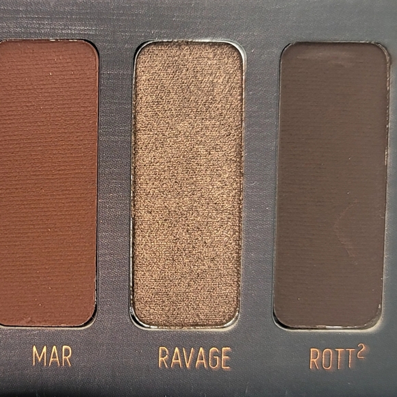NWOT Melt Rust Eyeshadow Palette - Picture 8 of 11